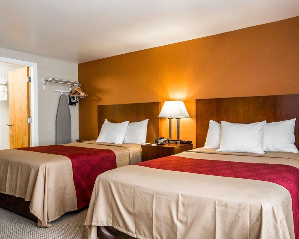 econo lodge lake region