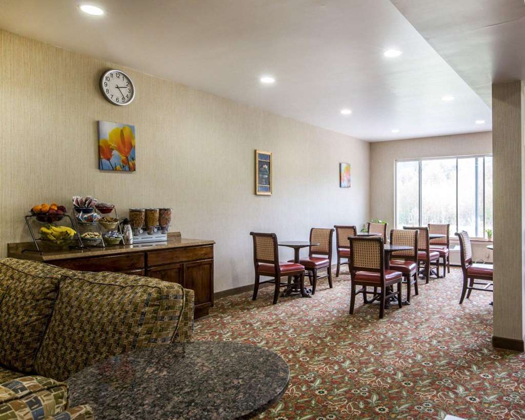 econo lodge lake region