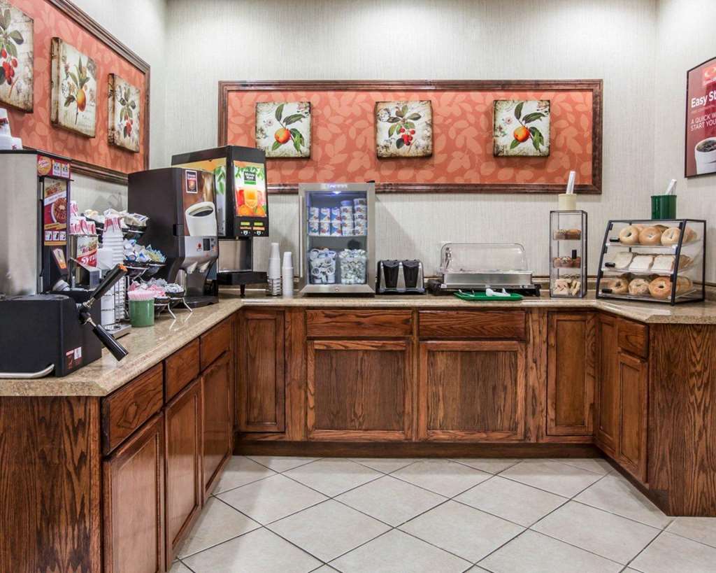 econo lodge lake region