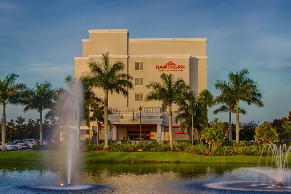 Hawthorn Extended Stay By Wyndham West Palm Beach,Lantana>>Boca Raton,3 star