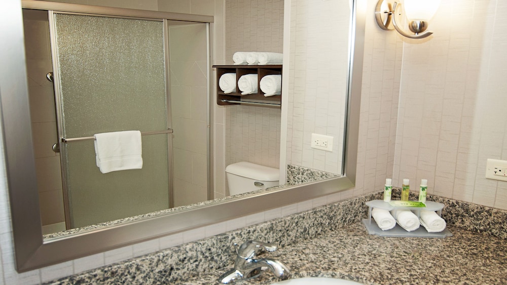 holiday inn express and suites wichita northeast by ihg