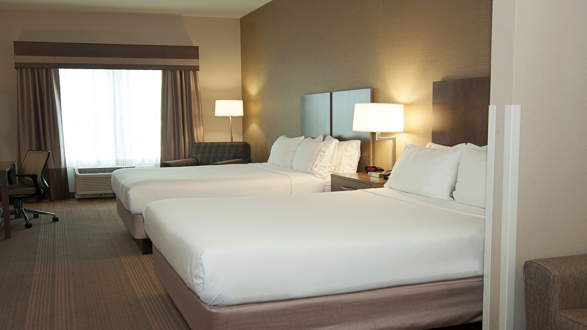 holiday inn express and suites wichita northeast by ihg