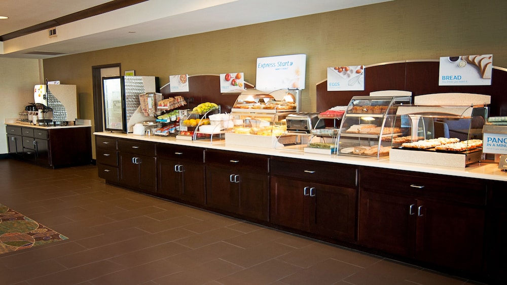 holiday inn express and suites wichita northeast by ihg