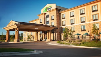 holiday inn express and suites wichita northeast by ihg