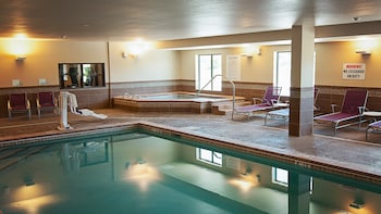 Holiday Inn Express & Suites Wichita Northeast By Ihg,Wichita>>Sedgwick,3 star