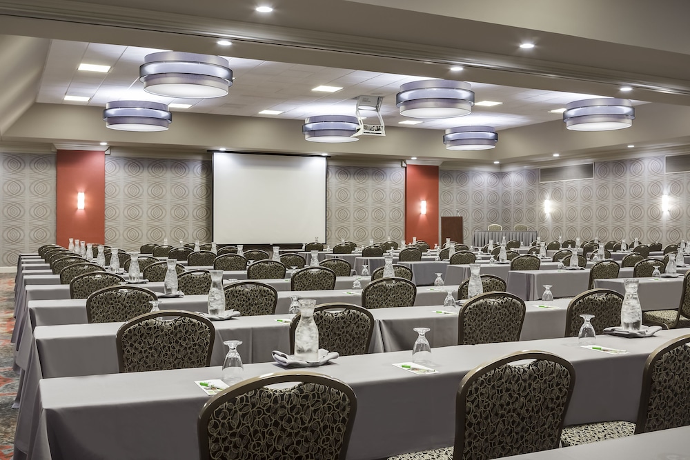 holiday inn wichita east i 35 by ihg