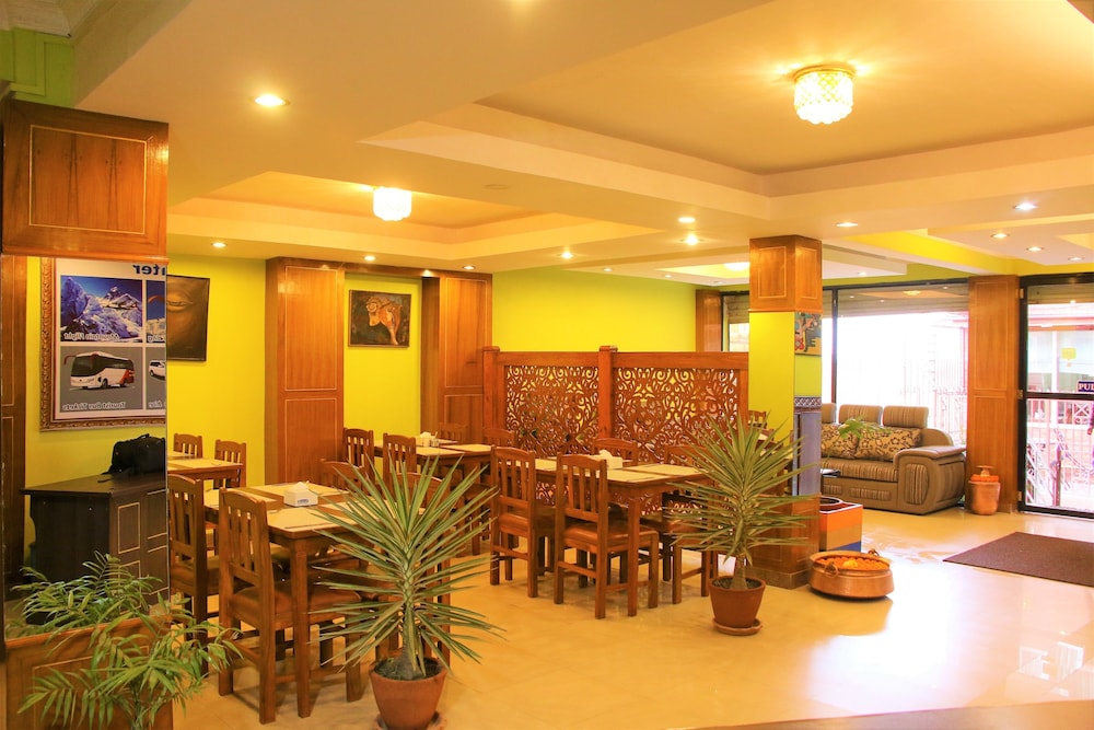 Hotel Mountain Gateway,In Kathmandu (Thamel),3 star