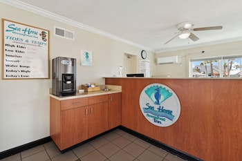 seahorse oceanfront inn