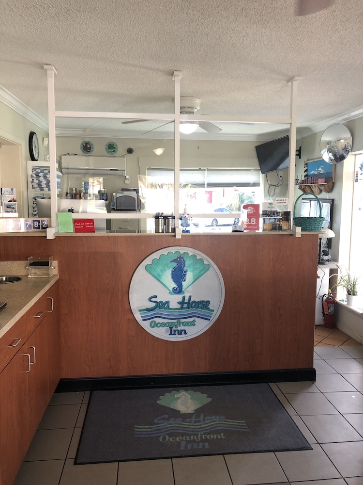 seahorse oceanfront inn