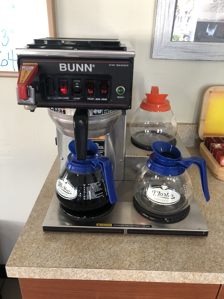 seahorse oceanfront inn