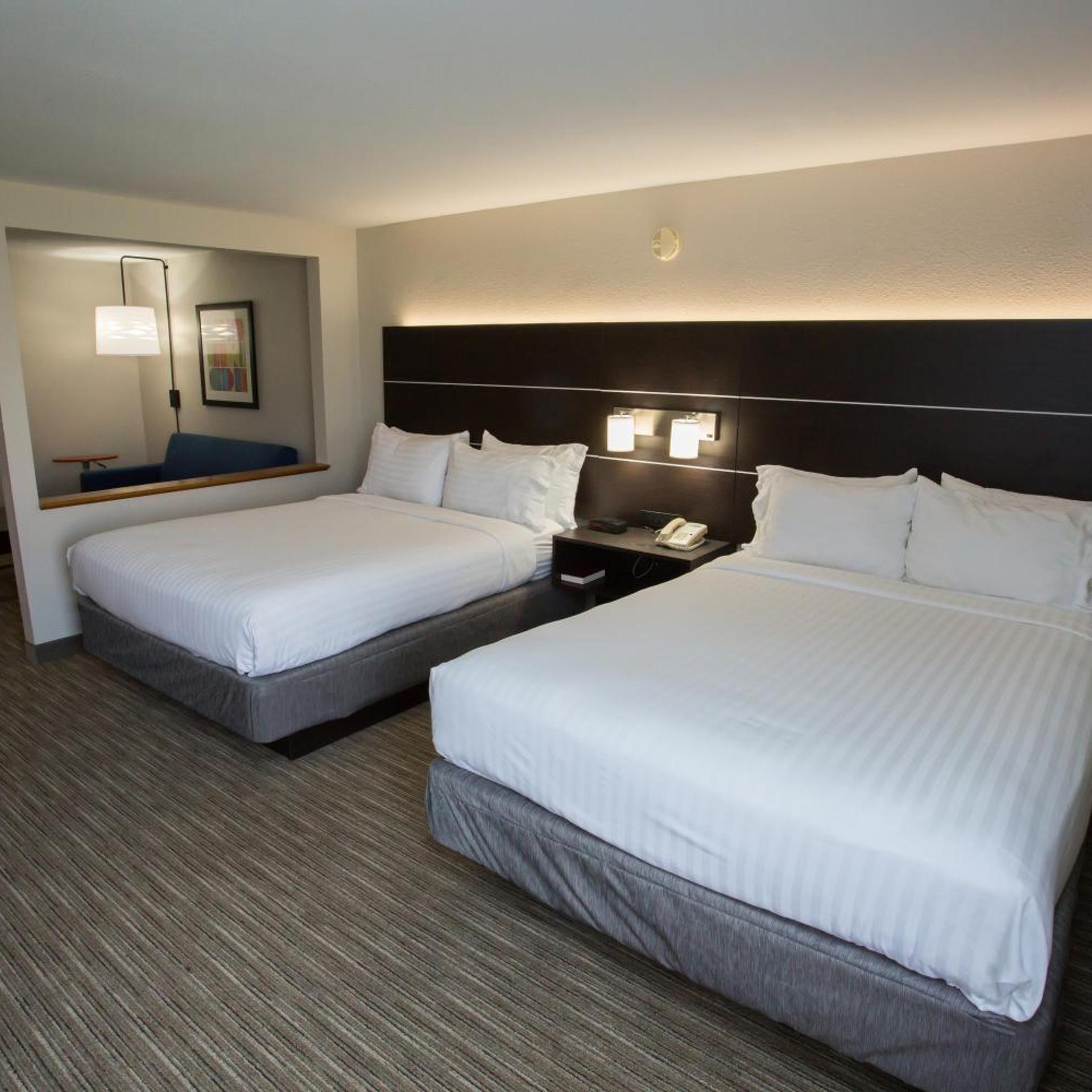 holiday inn express wilmington by ihg