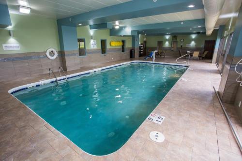 holiday inn express wilmington by ihg