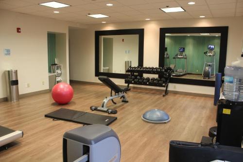 holiday inn express wilmington by ihg