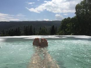 Highland Bear Lodge & Luxury Bear Huts,Bearnock>>Balnain,4 star