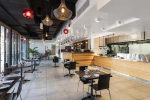 Oaks Darwin Elan Hotel,Northern Territory>>Darwin,4 star
