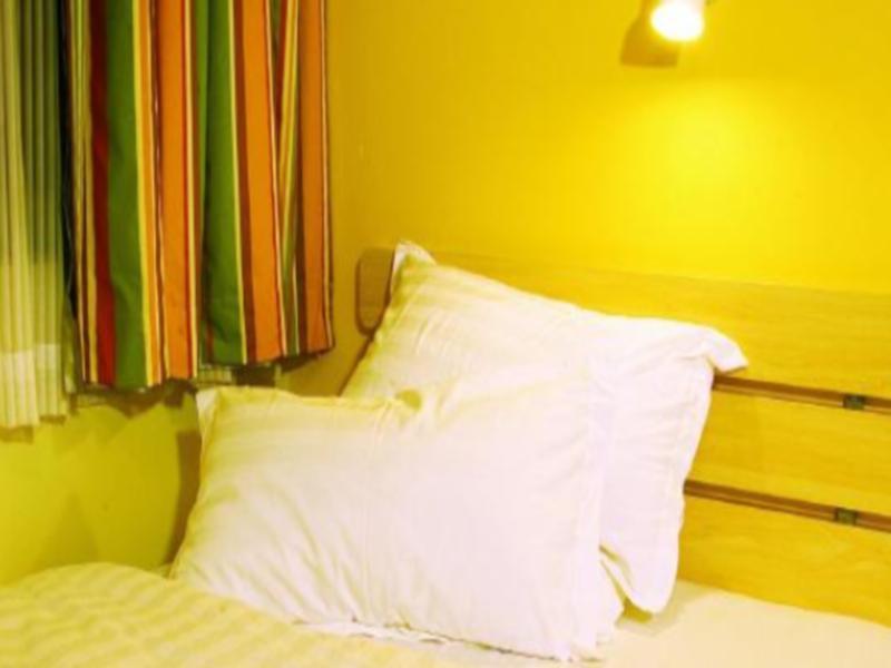 7 Days Inn Bijie East Station,Qixingguan>>Bijie,2 star
