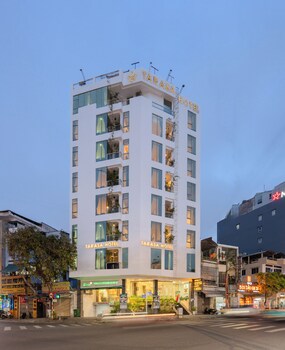 tarasa hotel