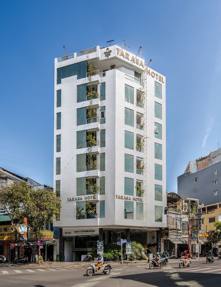 tarasa hotel