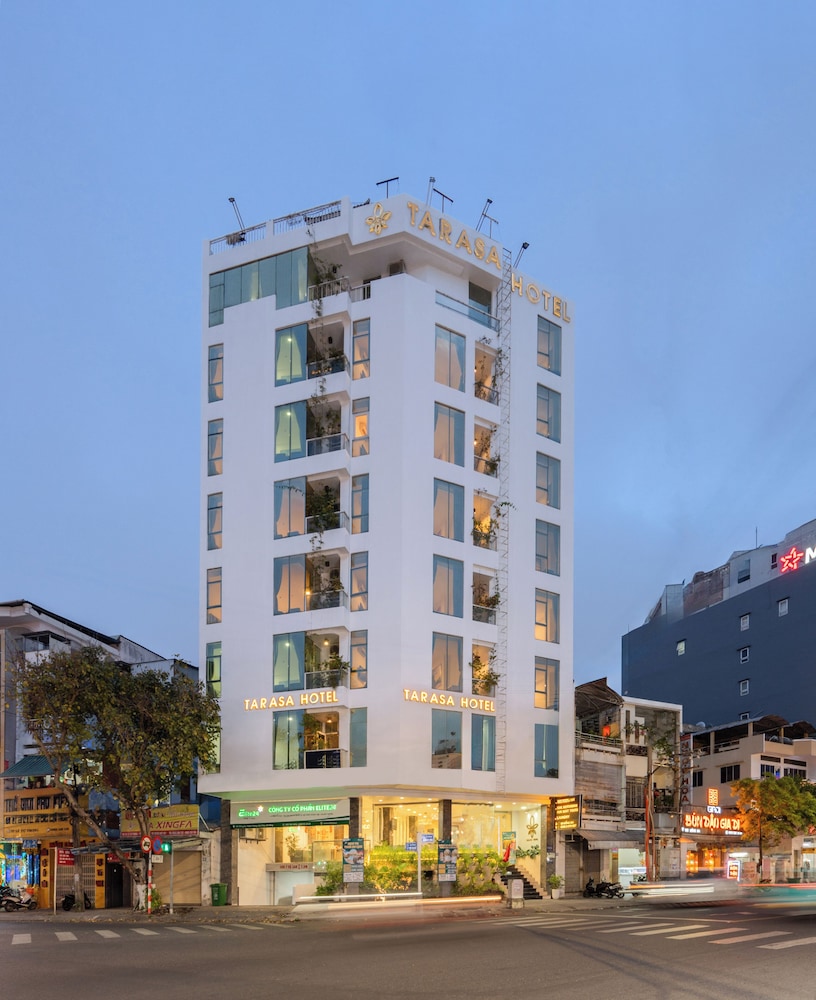tarasa hotel