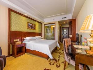 Vienna Hotel Guangxi Guilin Railway Station Cuizhu Road,,3 star