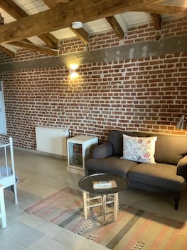 attalos suites hotel