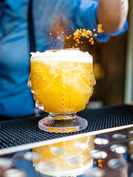 The Bridge,Cheshire>>Alderley Edge,4 star