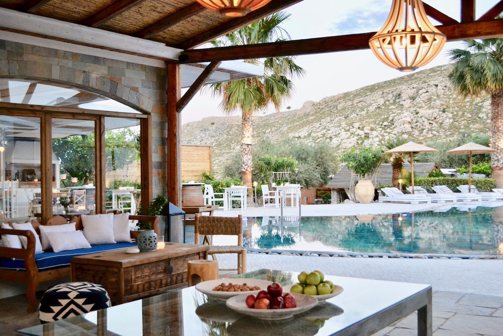 caesars gardens hotel and spa adults only
