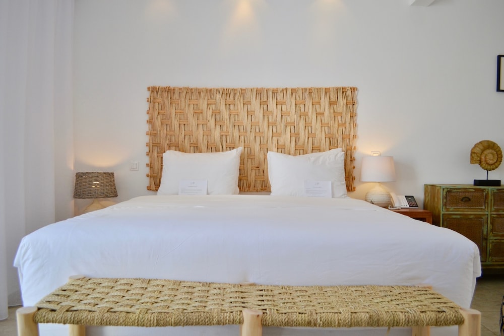 caesars gardens hotel and spa adults only