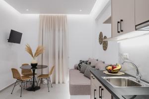 petros studios and suites