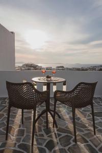 petros studios and suites