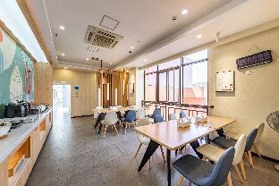 Hanting Hotel Zhangzhou Longjiang Building,,2 star