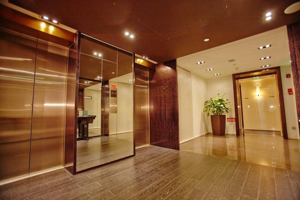 beijing hotel momc