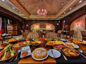 helnan landmark hotel