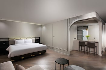 sr suites pangyo