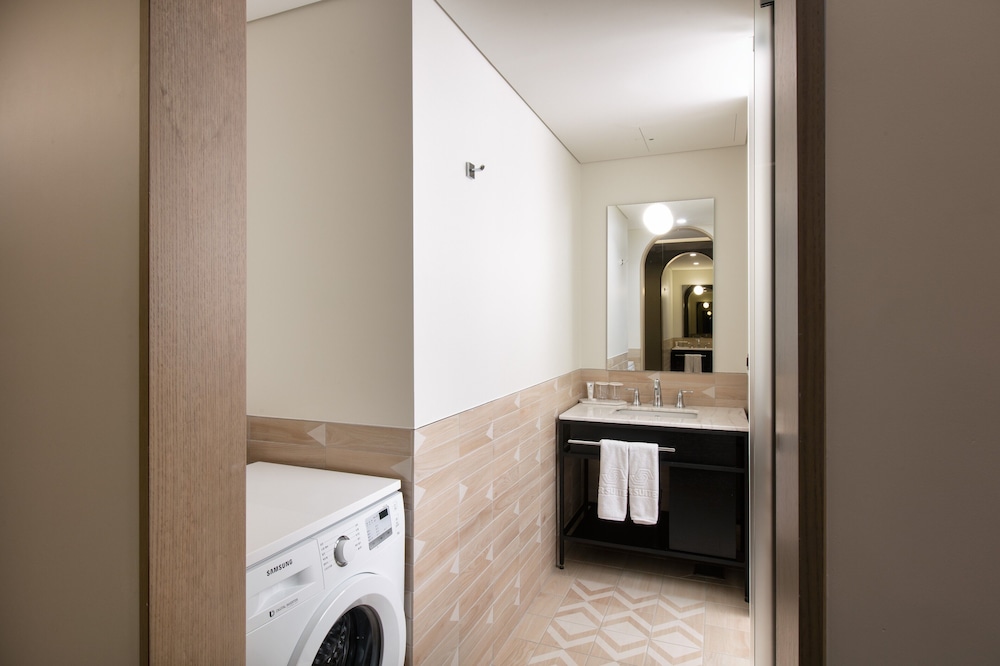 sr suites pangyo