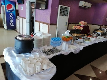 Arabian Palm Hotel,,2 star