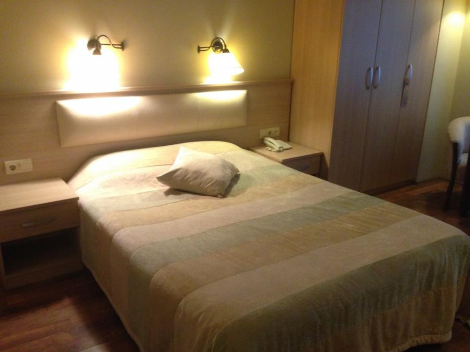 Bay Nihat Lale Otel,Near Cheonjiyeon Waterfall,4 star