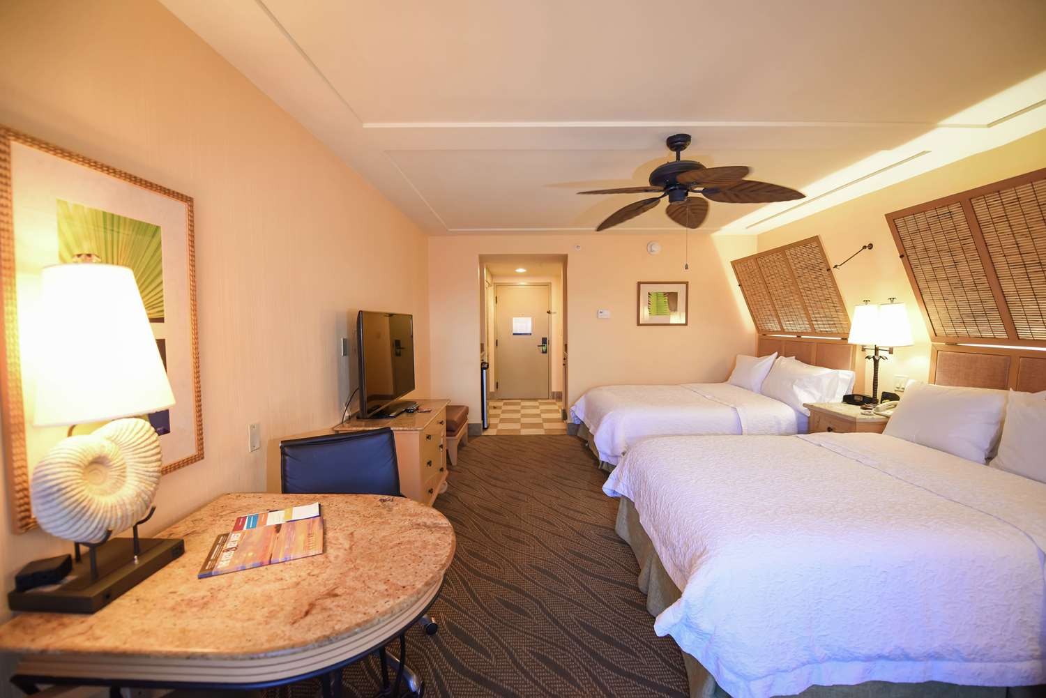 hampton inn key largo manatee bay