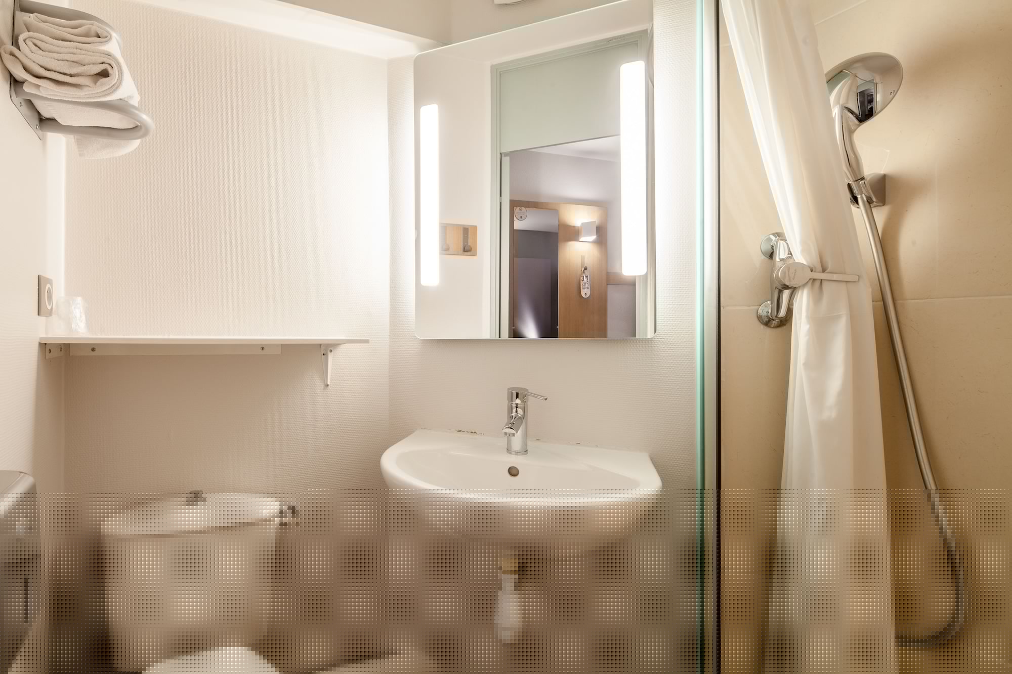 bandb hotel paris porte de la villette