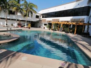 hotel marina topolobampo