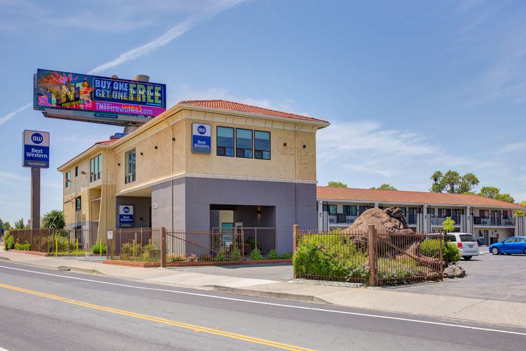 best western sandman hotel