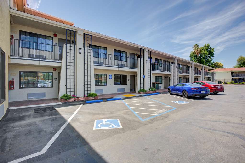 best western sandman hotel