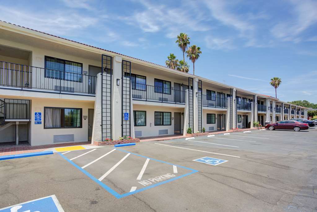 best western sandman hotel