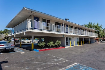 motel 6 sacramento ca downtown