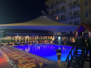 nil hotel
