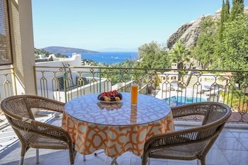 Aegean Gate Hotel Adults Only,Bodrum City Center>>Bodrum,4 star