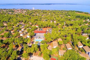 azureva ronce les bains