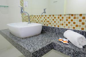 hotel encantos de penedo