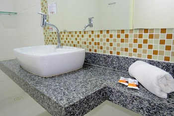 hotel encantos de penedo