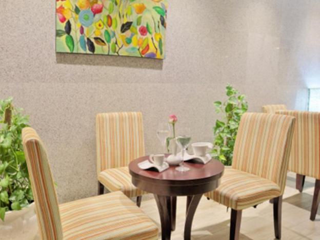 barakat burhan hotel